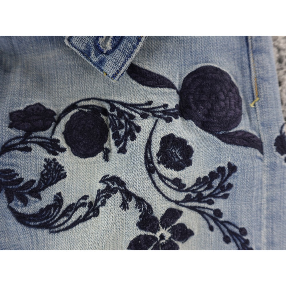 Pilcro‎ Hyphen 28 Womens Light Wash Embroidered Flower Skinny Jeans Size 28 - Picture 7 of 15